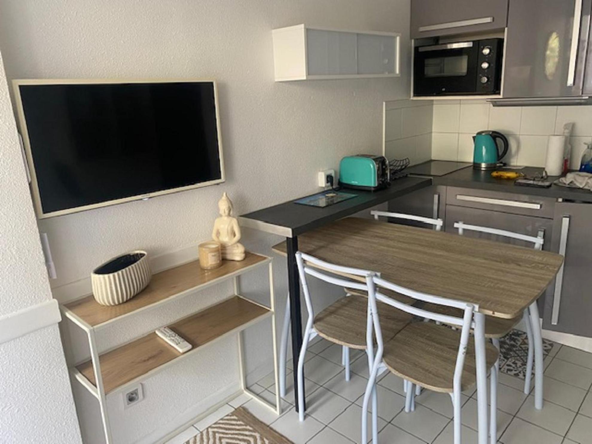 Vittoria Immobilier 4-Reglement Sur Place -Cheques Vacances Acceptes La Grande-Motte Szoba fotó